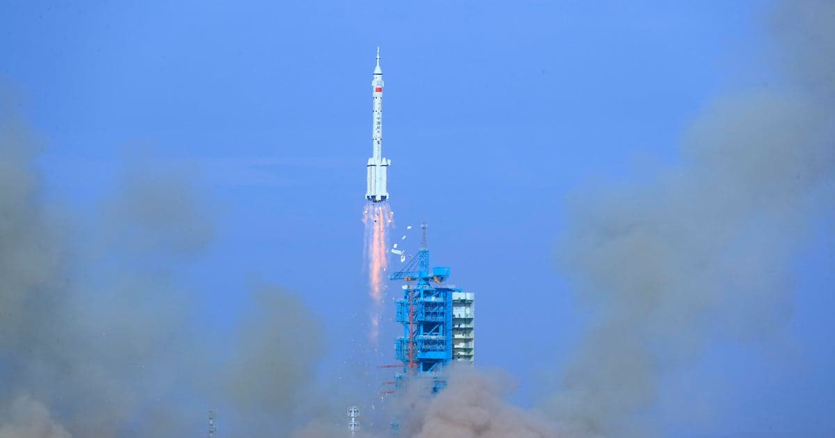 China launches craft to bring 3 stranded astronauts back from space station